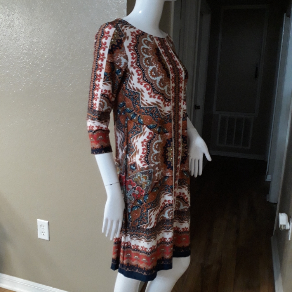 Haani Dress - Picture 7 of 13